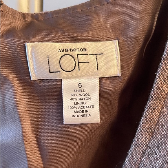 LOFT Gray Sleeveless Mini Dress - Picture 3 of 4